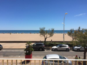 Front de mer 100m2 Vue magnifique, balcon, jardin, garage